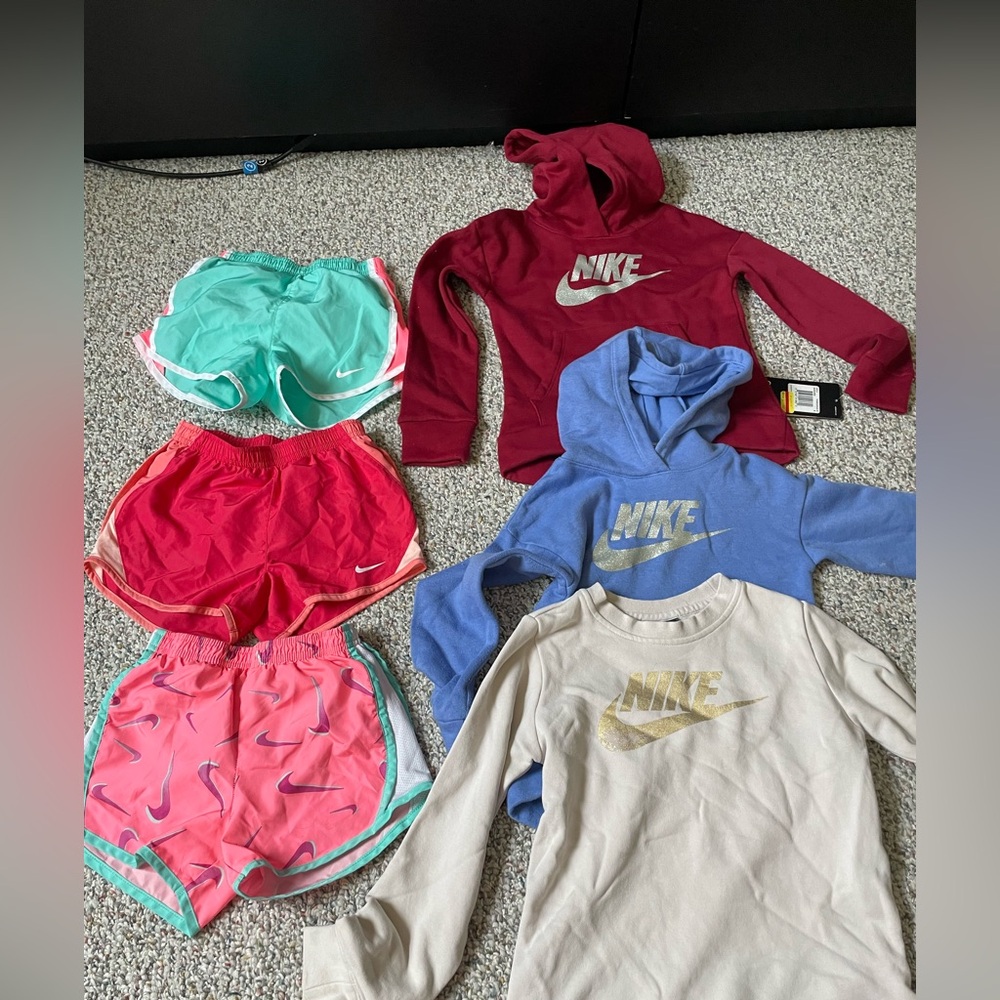Girls Nike bundle